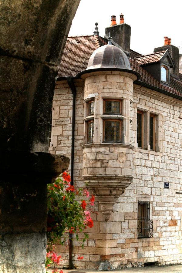 Maison La Tourelle 보므 레 다므 외부 사진
